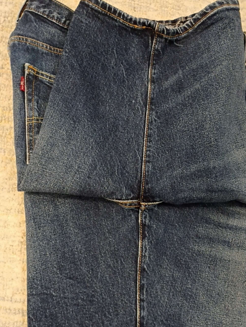 Levi's 569 Men's Size 33 Classic Mid Blue Denim Shorts - Picture 7 of 10